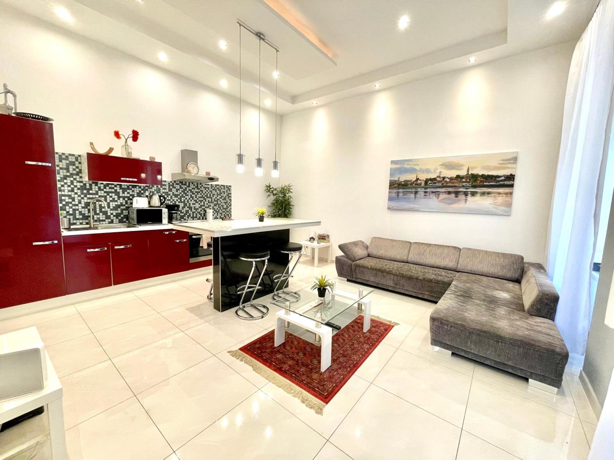 Amazing Swedish 3 Rooms Apartment In The City Center Budapesta Exterior foto