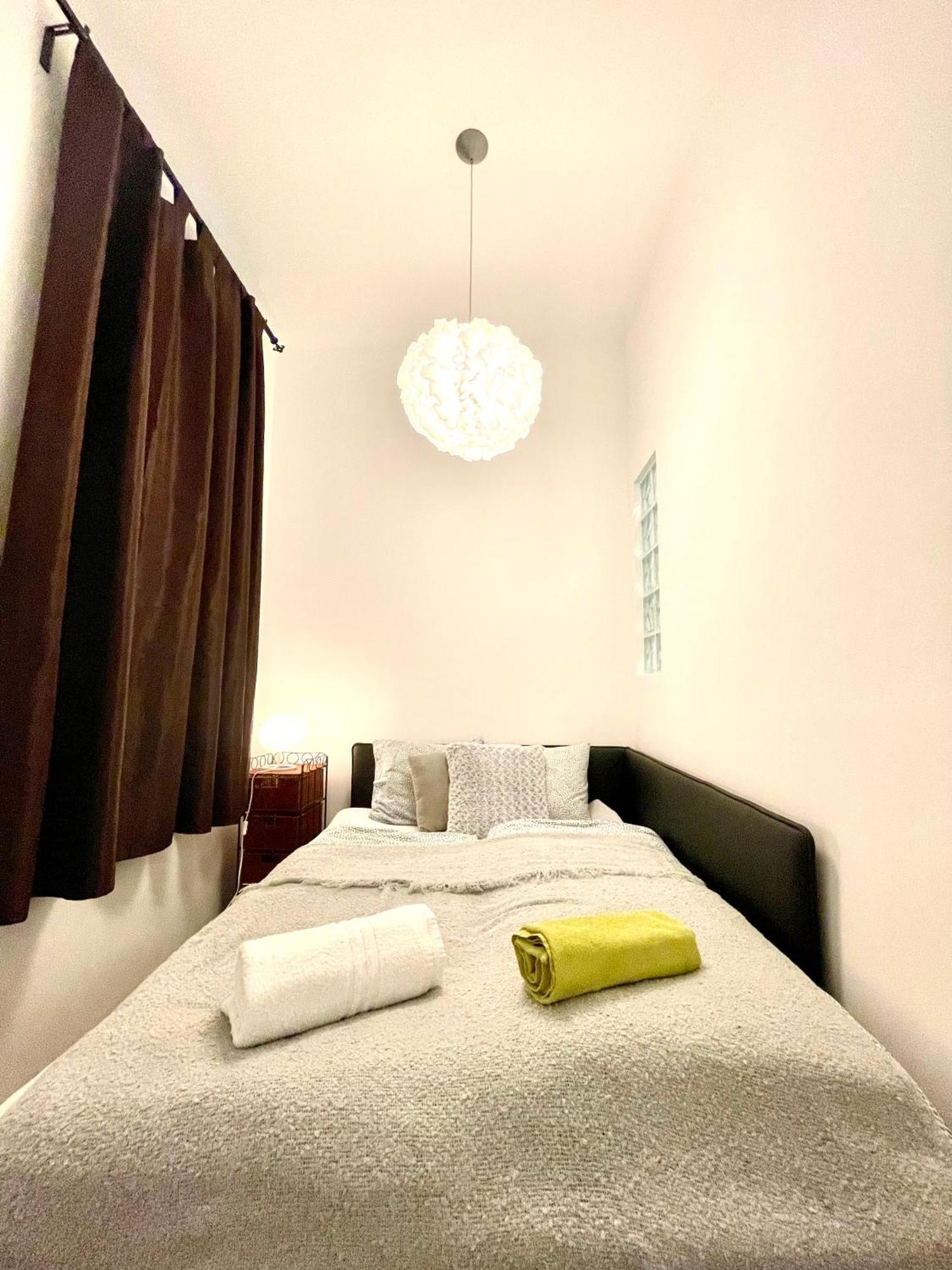 Amazing Swedish 3 Rooms Apartment In The City Center Budapesta Exterior foto