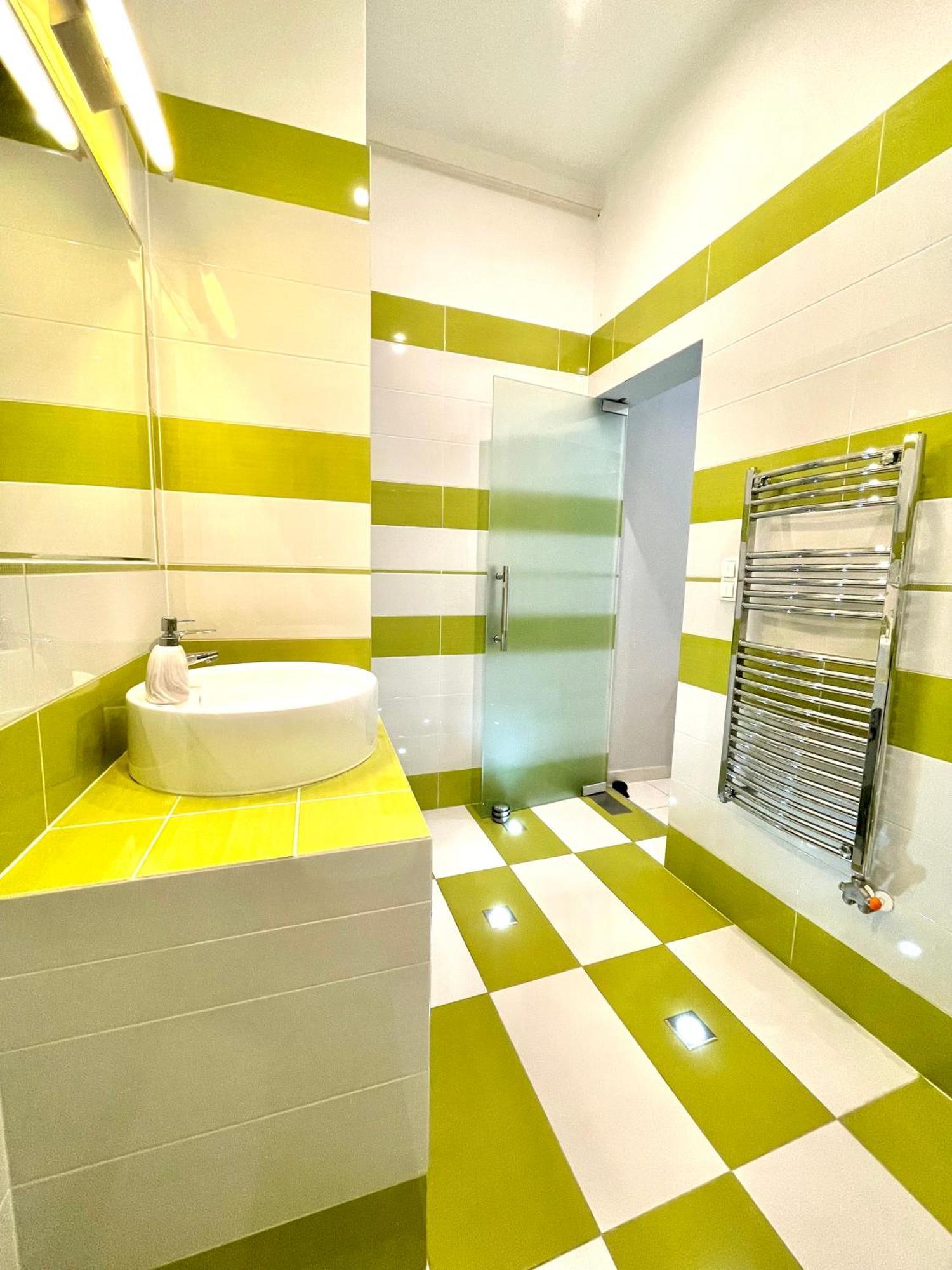 Amazing Swedish 3 Rooms Apartment In The City Center Budapesta Exterior foto