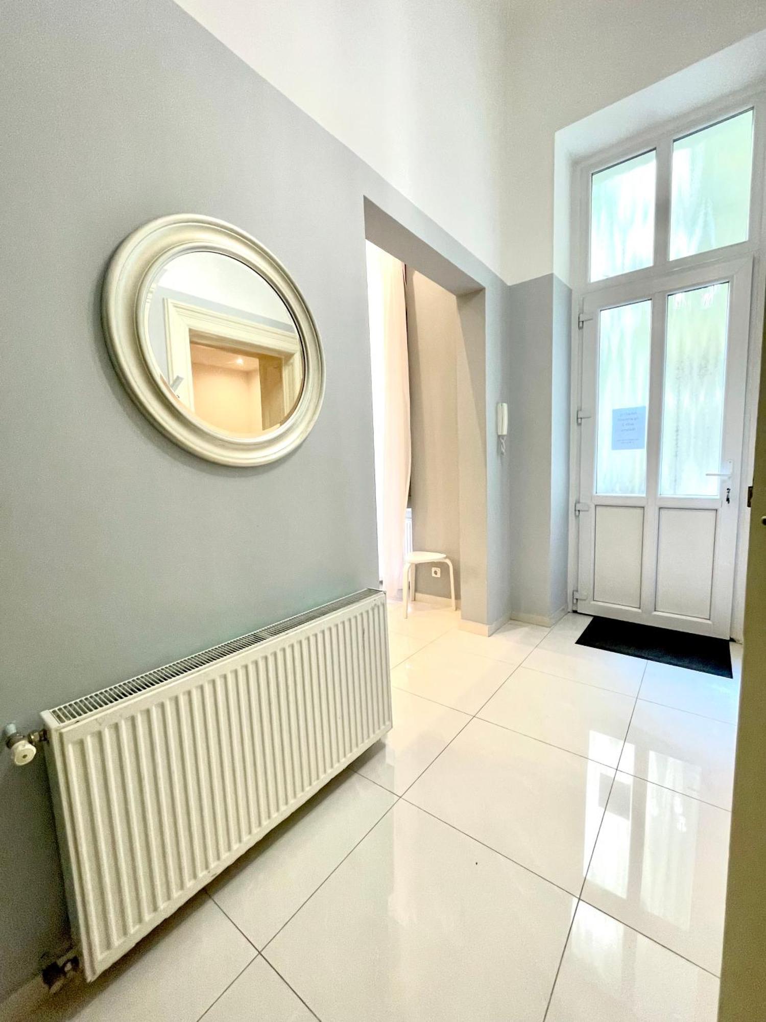 Amazing Swedish 3 Rooms Apartment In The City Center Budapesta Exterior foto