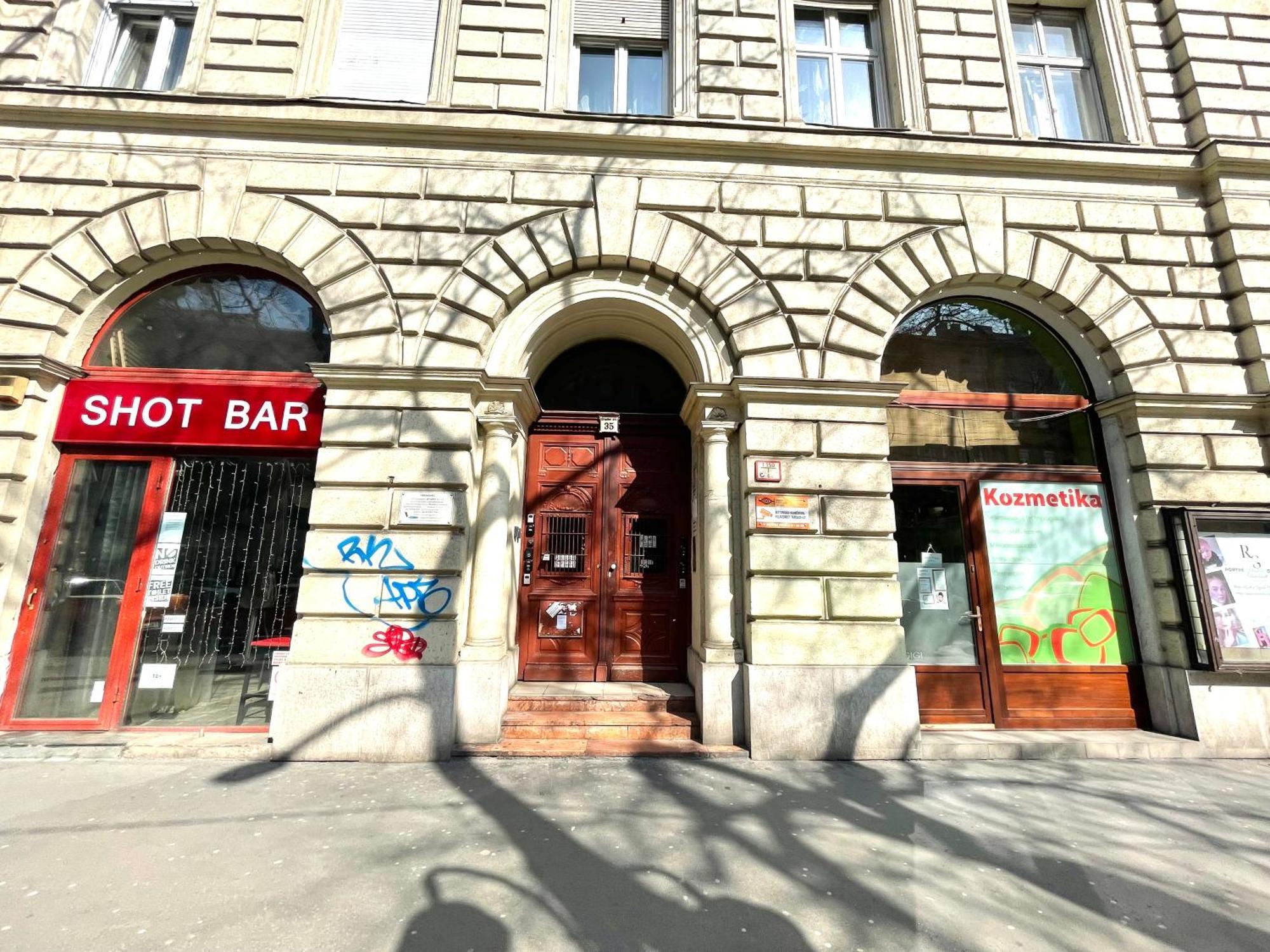 Amazing Swedish 3 Rooms Apartment In The City Center Budapesta Exterior foto