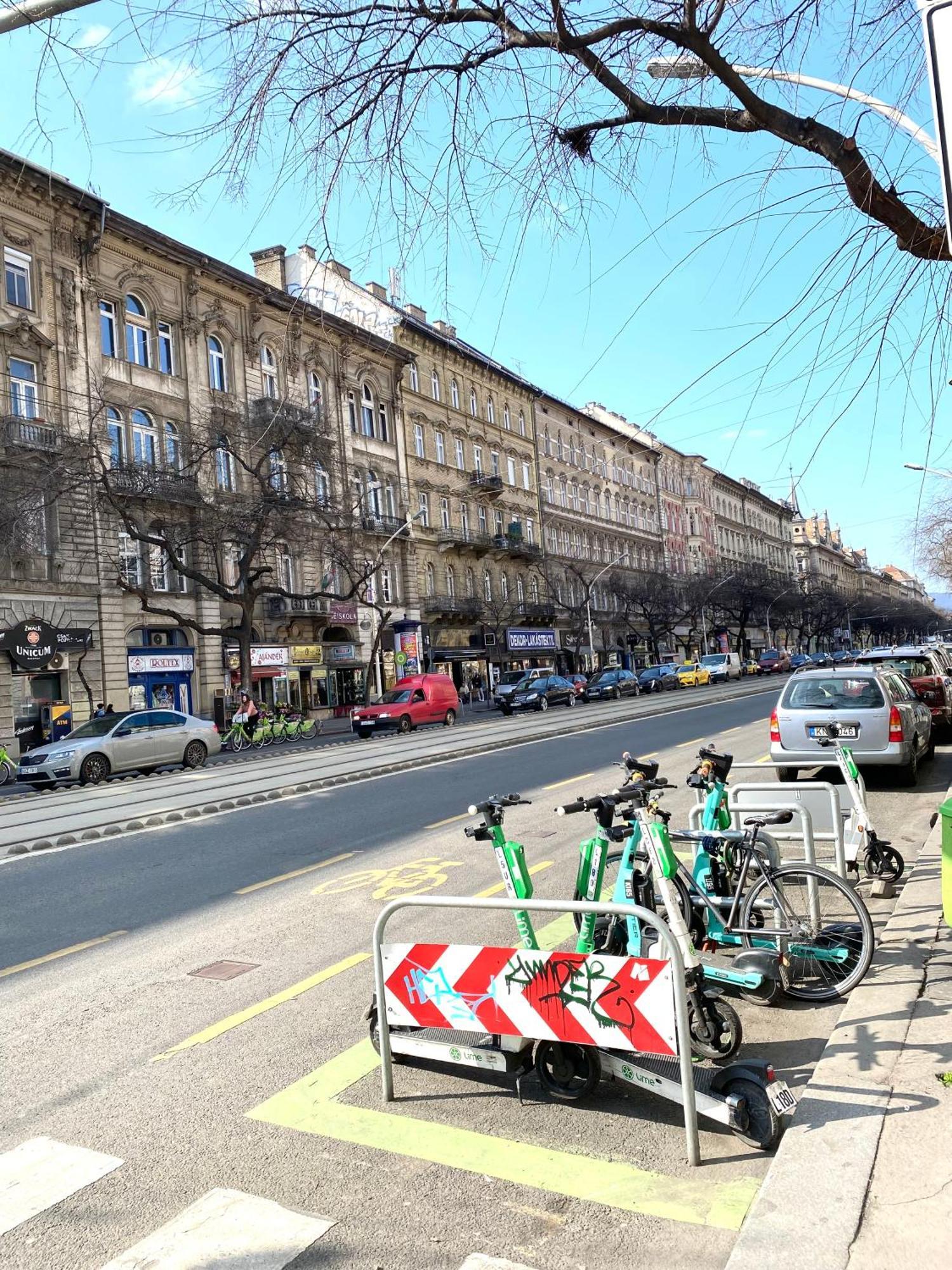 Amazing Swedish 3 Rooms Apartment In The City Center Budapesta Exterior foto